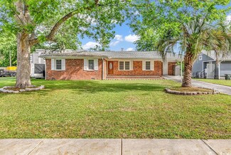 3001 Wiley Dr, North Myrtle Beach, SC 29582