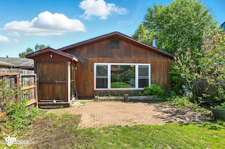 3401 Lois Dr, Anchorage, AK 99517