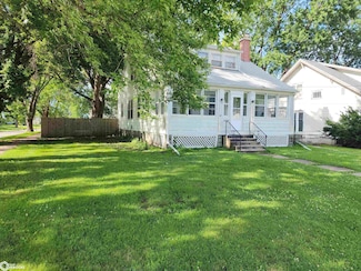 317 W Anthony St, Corydon, IA 50060