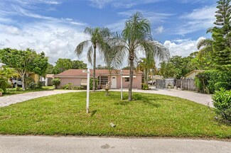 891 Arlington Dr, West Palm Beach, FL 33415