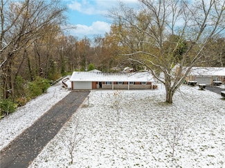 1839 Simison Rd, Spring Valley, OH 45370