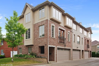 829 S La Grange Rd Unit B, La Grange, IL 60525