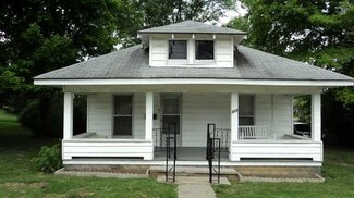 217 Elm St, Paoli, IN 47454