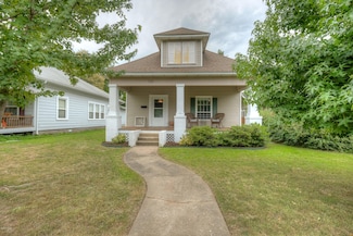 712 S Porter Ave, Joplin, MO 64801