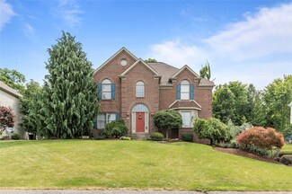 236 Village Dr, Canonsburg, PA 15317