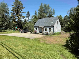 3439 Vt Route 15, Hardwick, VT 05843