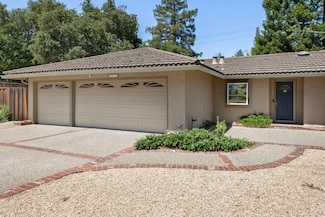 1516 Wistaria Ln, Los Altos, CA 94024