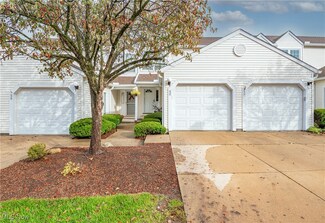 63 Canter Ln Unit C, Northfield, OH 44067