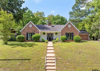 10885 Harvestwood Dr, Tyler, TX 75703