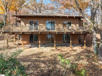 231 Perry Cir, Townville, SC 29689