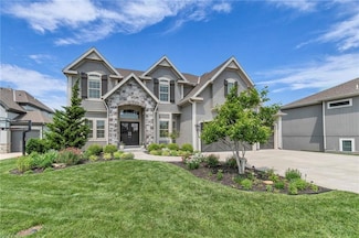 9812 Saddletop St, Lenexa, KS 66227