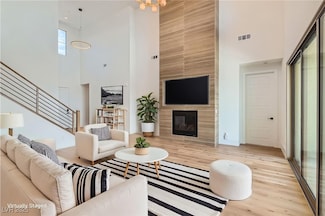 182 Robledo St, Las Vegas, NV 89138