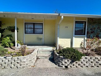 4052 Bayshore Dr Unit 526, Naples, FL 34112