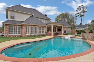 11911 Longfellow Cir, Shreveport, LA 71106