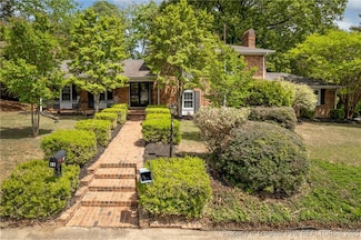 101 Cromwell Ave, Fayetteville, NC 28311