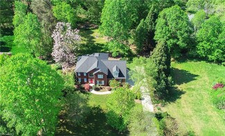 8305 Case Ridge Dr, Oak Ridge, NC 27310