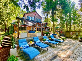 8 NE Mullett Lake Rd, Indian River, MI 49749