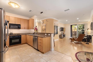 1225 Island Ave Unit 213, San Diego, CA 92101