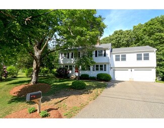 4 Haven Ln, Wayland, MA 01778