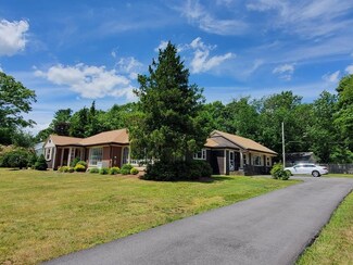 21 Country Club Dr, Brockton, MA 02301