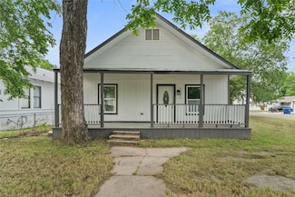 1601 N 11th St, Waco, TX 76707