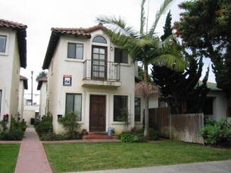 4929-31 Santa Cruz Ave, San Diego, CA 92107