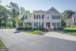 12801 Trenadier Cir, Midlothian, VA 23113