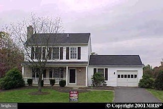 10173 Yorktown Way, Great Falls, VA 22066