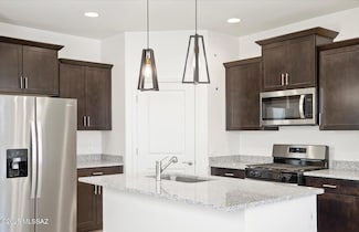 6934 W Sweetshade Ln, Tucson, AZ 85757