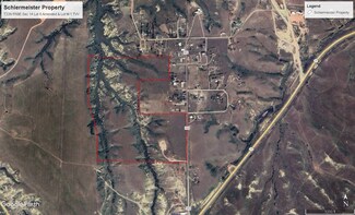 352 County Rd, Sidney, MT 59270