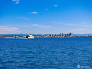 4452 Rockaway Beach Rd NE, Bainbridge Island, WA 98110