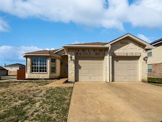 333 Saddlebrook Dr, Krum, TX 76249