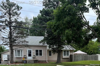 13203 Frazho Rd, Warren, MI 48089