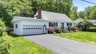 24 Harding Rd, Portsmouth, NH 03801