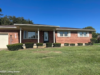 8906 Wooddale Dr, Louisville, KY 40272