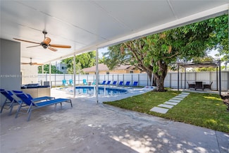 600 SW 31st Ave, Miami, FL 33135
