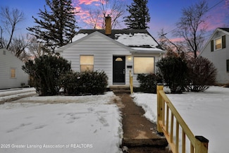 1617 Victor Ave, Lansing, MI 48910