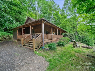 198 Bear Ridge Rd, Bakersville, NC 28705