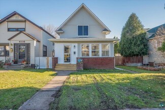 4118 W 5th St, Duluth, MN 55807