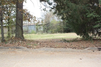 tbd Court St, Batesville, MS 38606