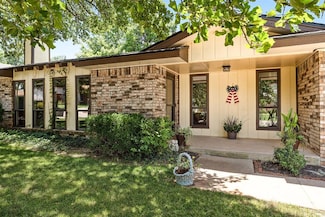 2408 Shady Tree Ln, Edmond, OK 73013
