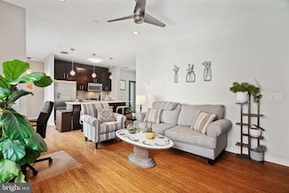 1231 N 3rd St Unit 2B, Philadelphia, PA 19122