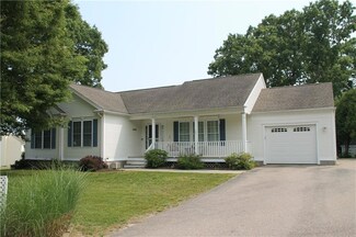 37 Tum a Lum Cir, Westerly, RI 02891