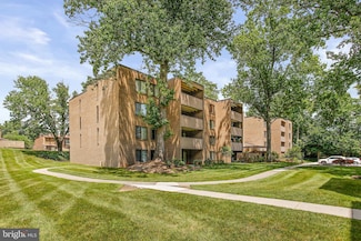 4 Candlemaker Ct Unit 301, Pikesville, MD 21208