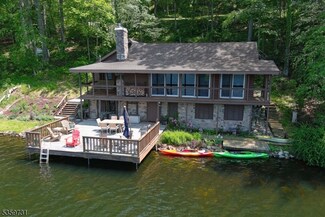 58 E Shore Trail, Sandyston, NJ 07826