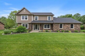 2154 S Oakwood Dr, New Palestine, IN 46163