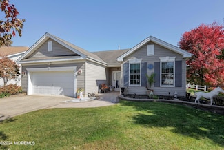 4 Augusta Ct, Neptune, NJ 07753
