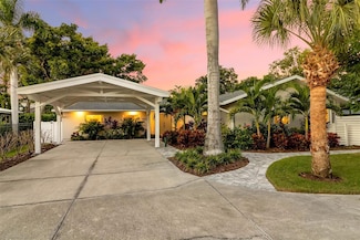 1621 Pine Bay Dr, Sarasota, FL 34231