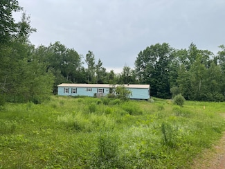 67 Mudgett Rd, Kenduskeag, ME 04450