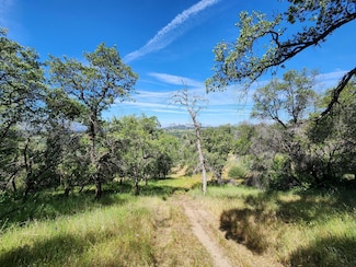 16241 Beyers Ln, Grass Valley, CA 95949